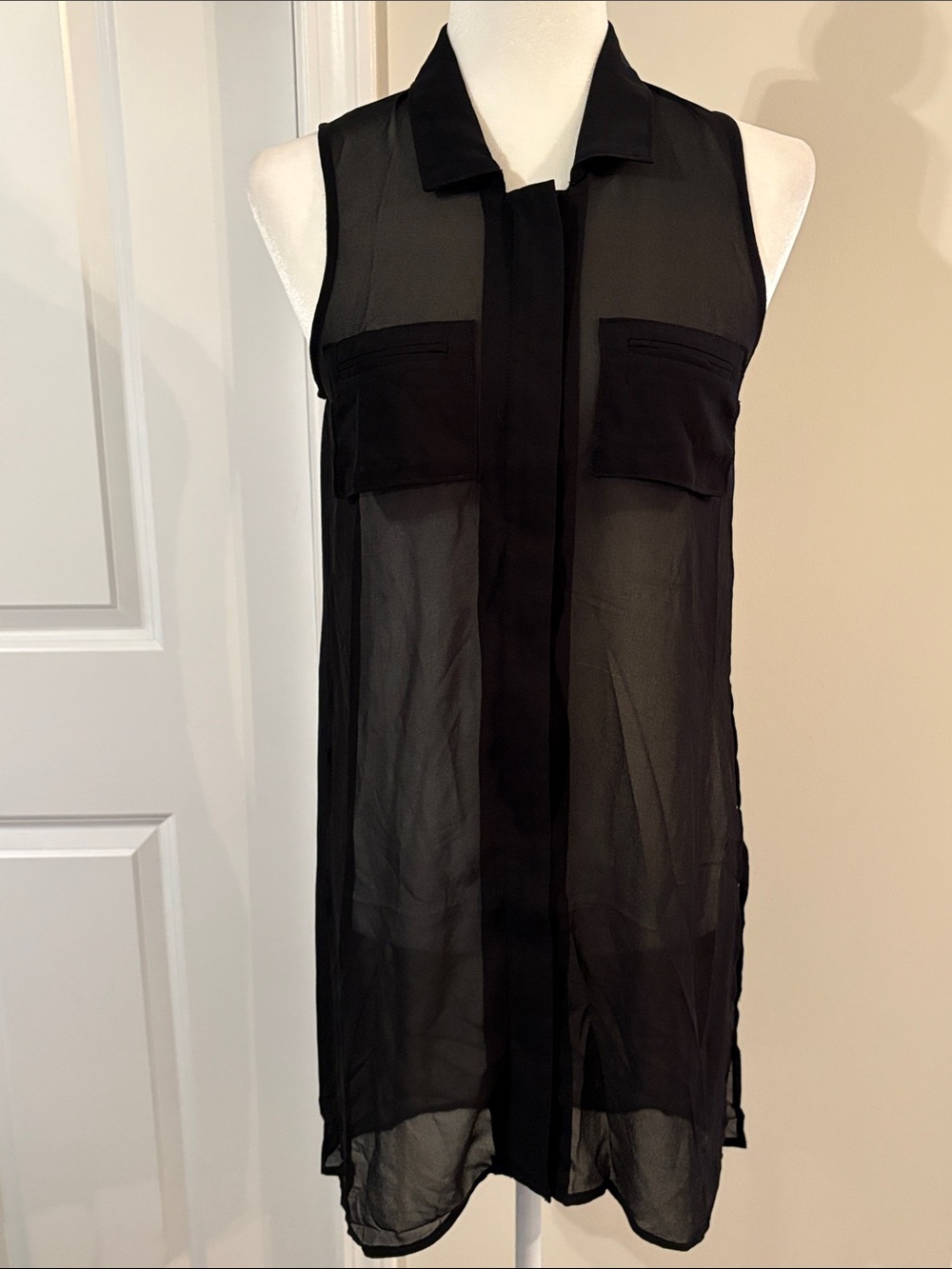 BLVD Black Sheer Sleeveless Front Hidden Zip Placket Tunic Top Classic Collar